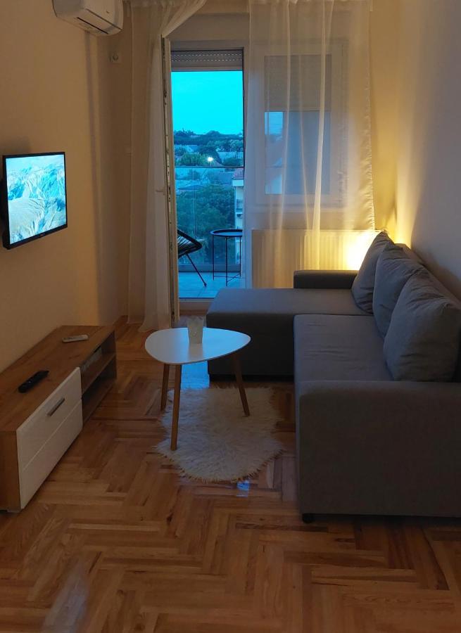 Lena Apartman 苏博蒂察 外观 照片